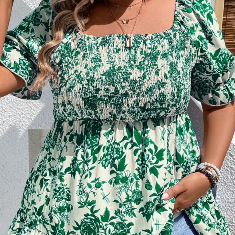 New without tags SHEIN Blouse size 4x